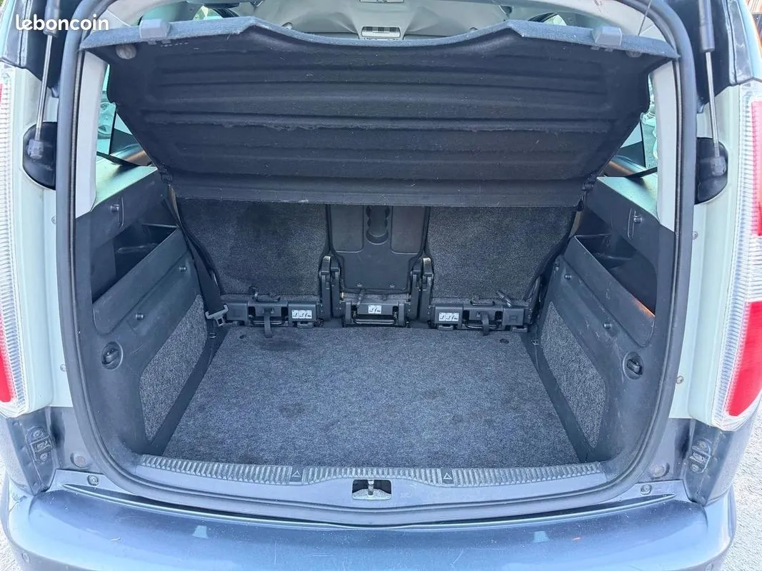Skoda Roomster 2007 photo 3
