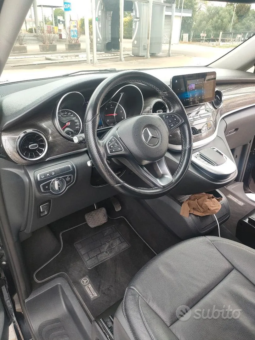 Mercedes-Benz Class V 2021 photo 5