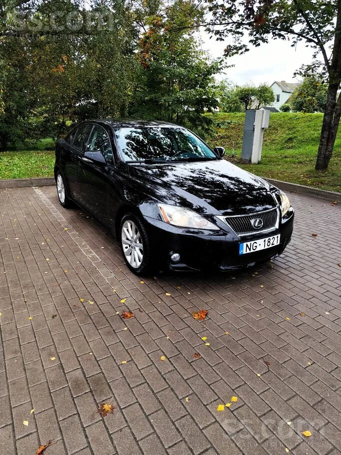Lexus Is