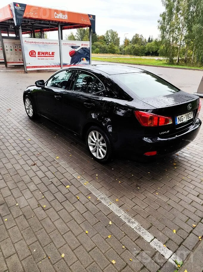 Lexus Is