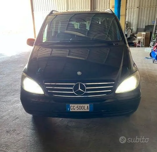 Mercedes-Benz Viano 2005 photo 2
