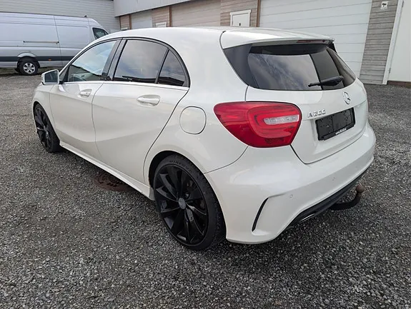 Mercedes-Benz A200 2013 photo 5