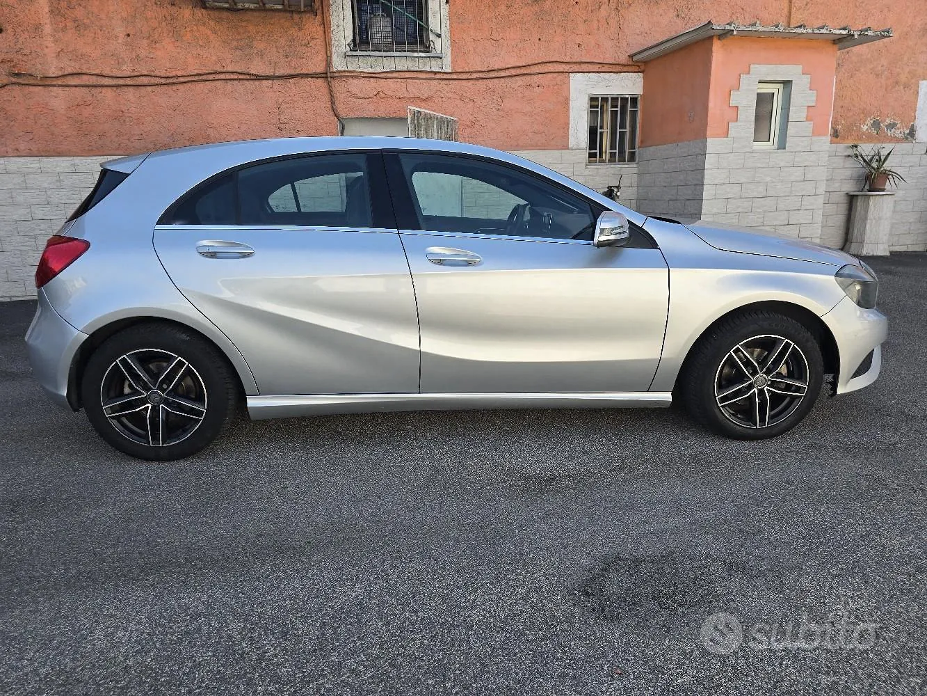 Mercedes-Benz A-Class 2014 photo 3
