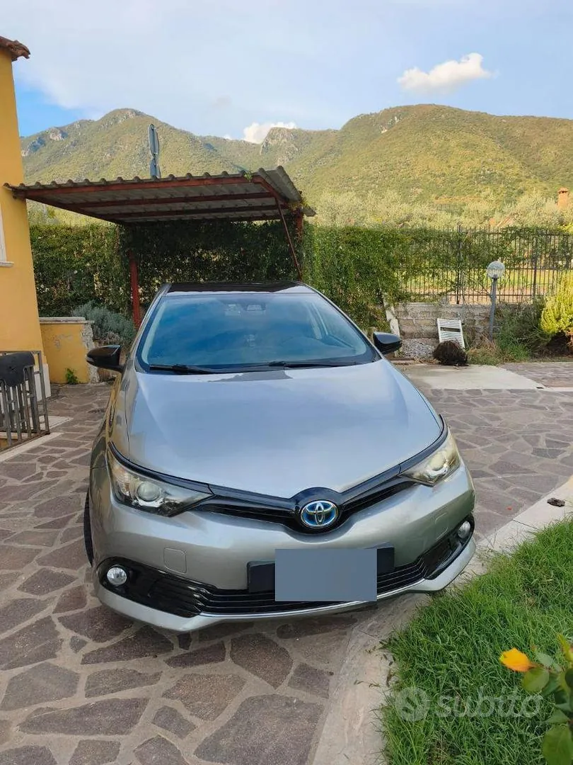 Toyota Auris