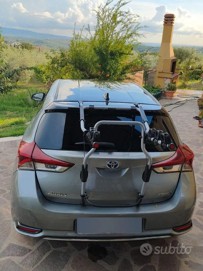 Toyota Auris 2018 photo 3