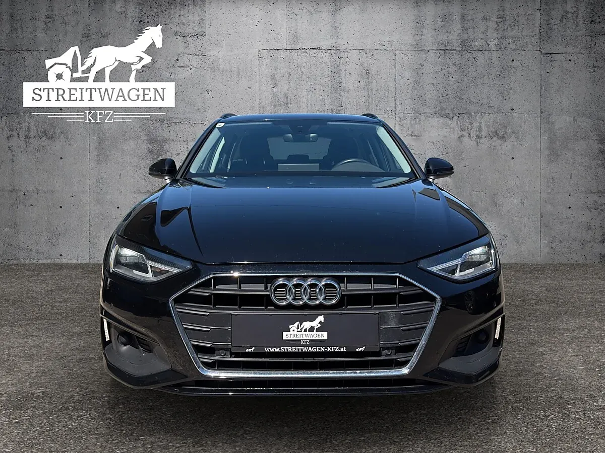 Audi A4 2020 photo 2