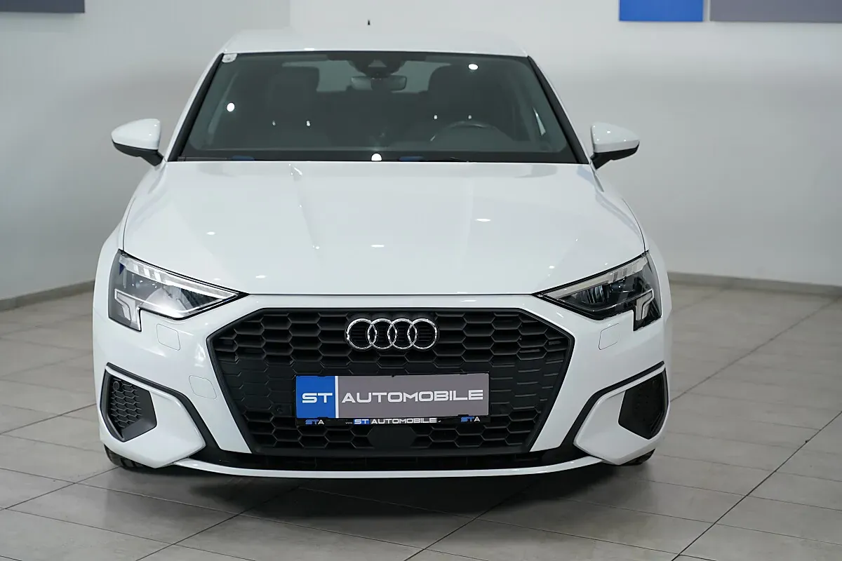 Audi A3 2021 photo 3