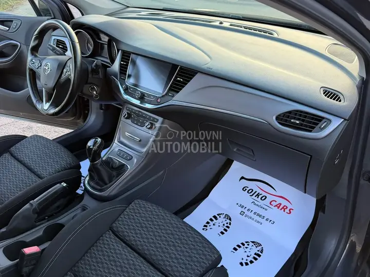 Opel Astra K 2015 photo 3