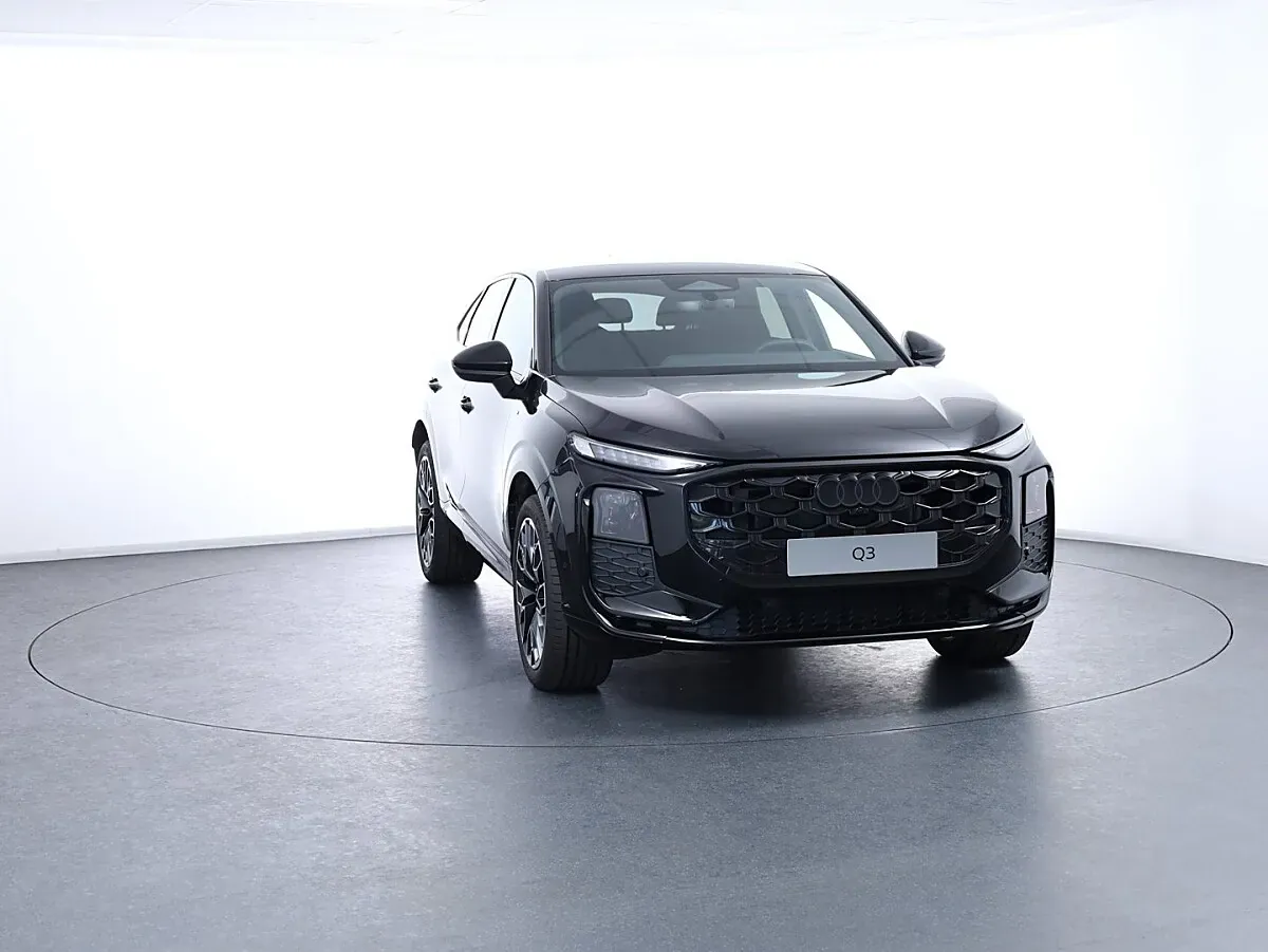 Audi Q3 2026 photo 2