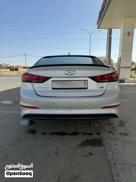 Hyundai Avante 2017 photo 2