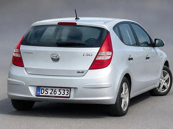 Hyundai I30 2010 photo 3