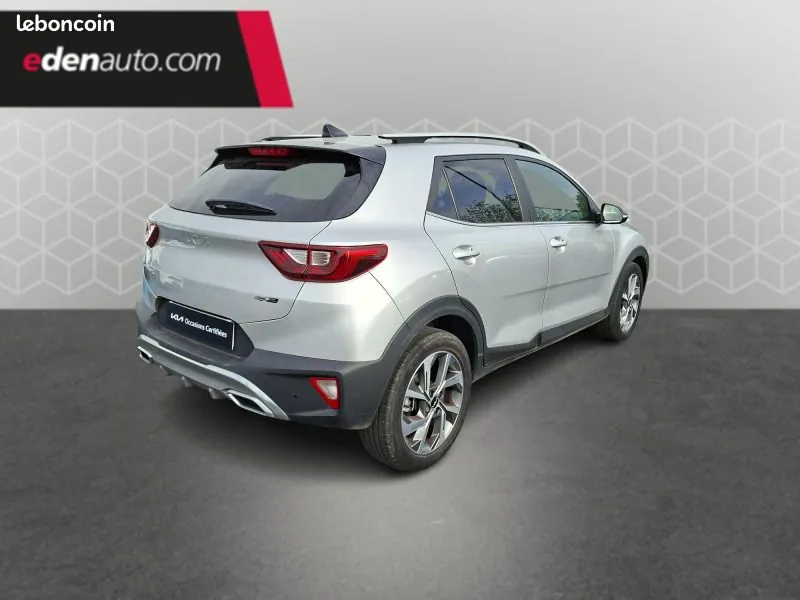 Kia Stonic 2023 photo 4