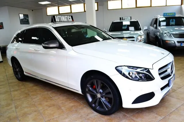 Mercedes-Benz C200D 2015 photo 2