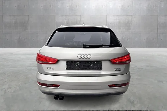 Audi Q3 2016 photo 4