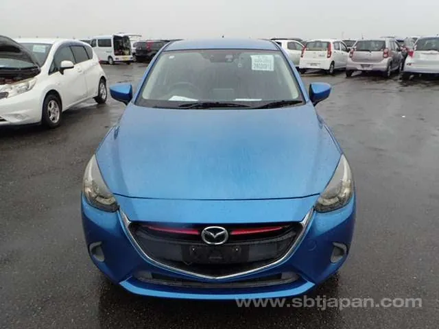 Mazda Demio 2015 photo 5