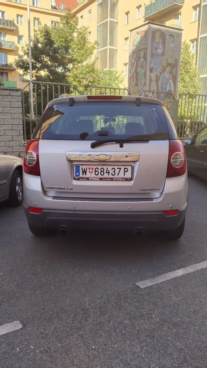 Chevrolet Captiva 2010 photo 3