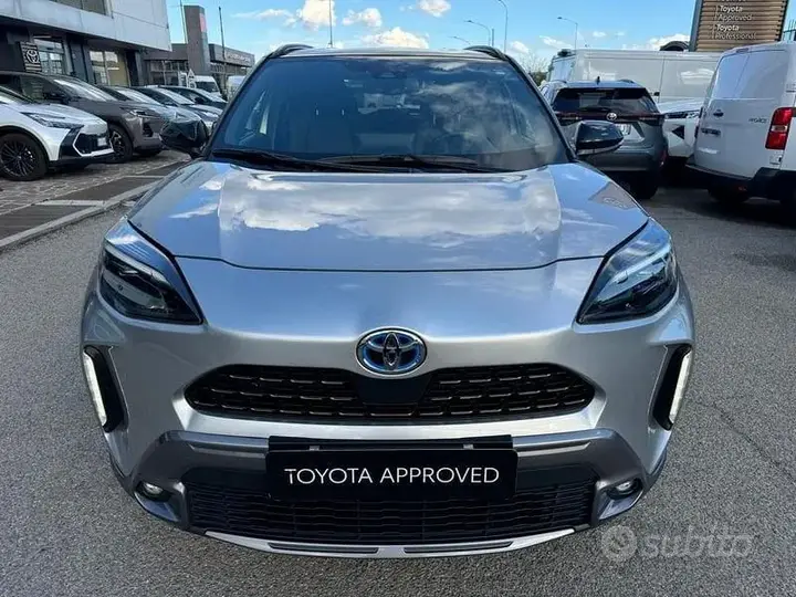 Toyota Yaris Cross 2023 photo 3