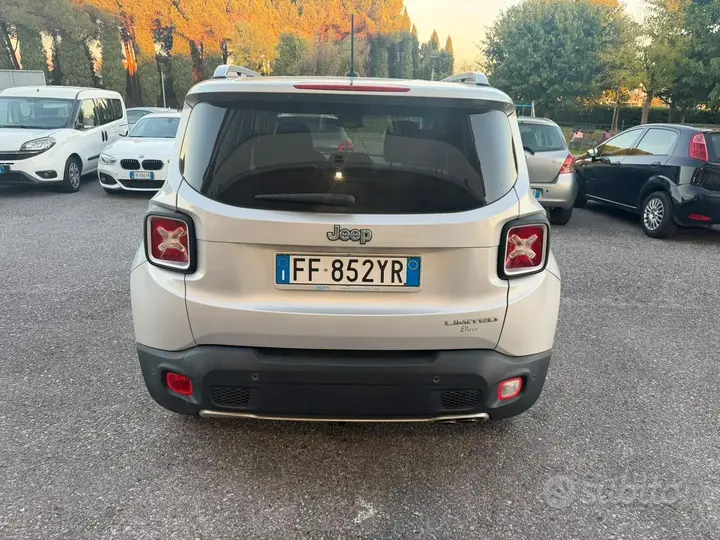 Jeep Renegade 2016 photo 5