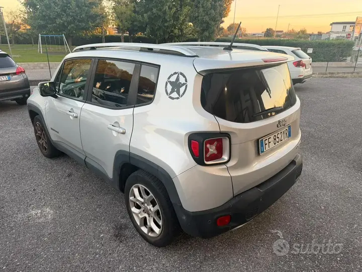 Jeep Renegade 2016 photo 4