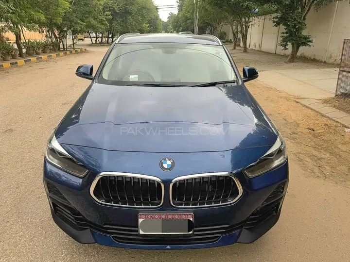 BMW X2