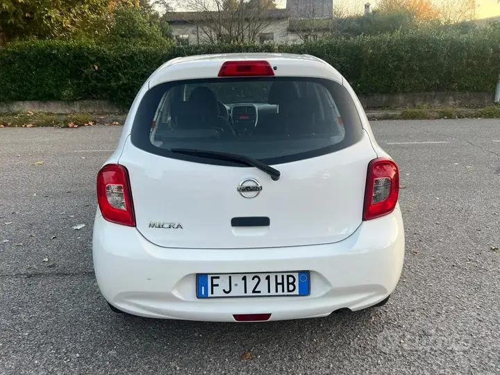 Nissan Micra 2017 photo 4