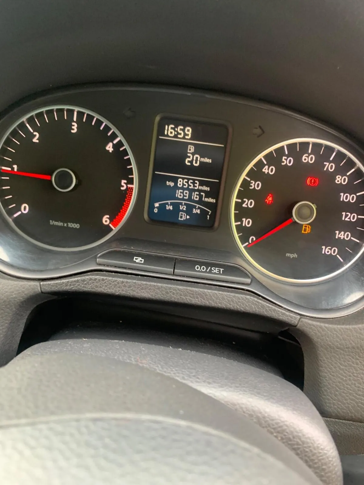 Volkswagen Polo 2011 photo 4