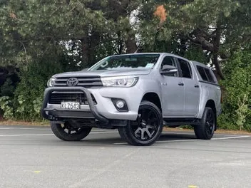 Toyota Hilux 2017 photo 2