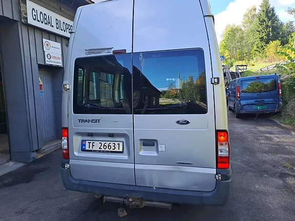 Ford Transit 300M Van 2011 photo 4