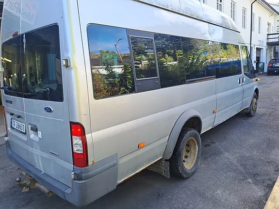 Ford Transit 300M Van 2011 photo 5