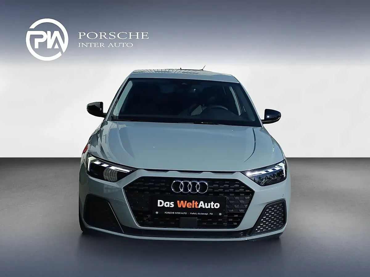 Audi A1 2026 photo 2