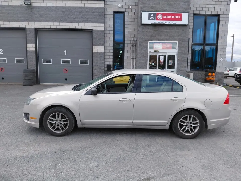 Ford Fusion 2010 photo 2