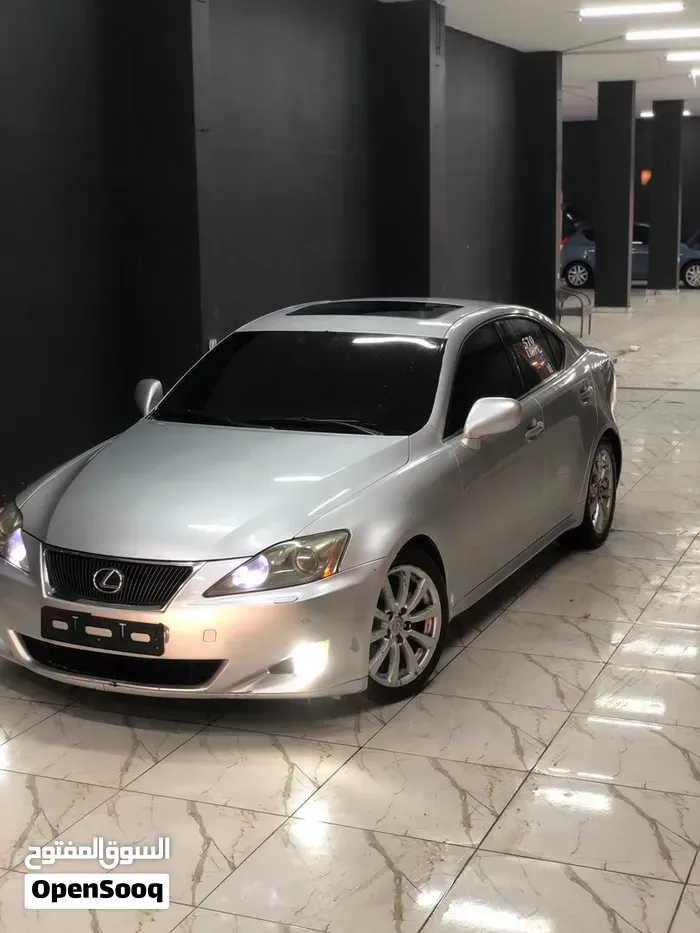 Lexus Is 250 2008 photo 4