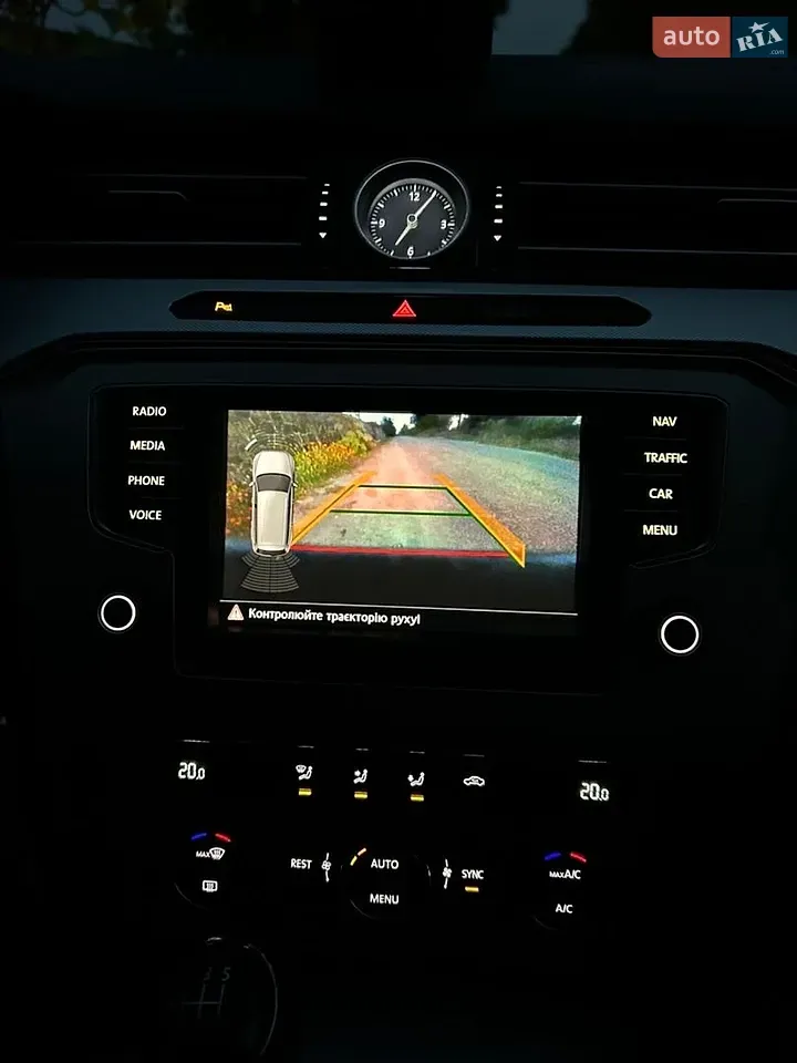 Volkswagen Passat 2016 photo 3