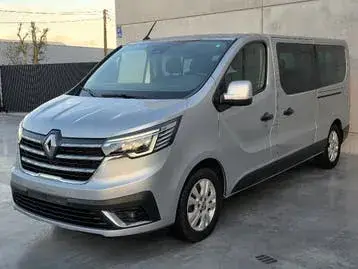 Renault Trafic 2023 photo 3
