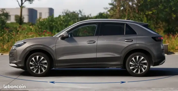 Volkswagen T-Roc 2026 photo 2