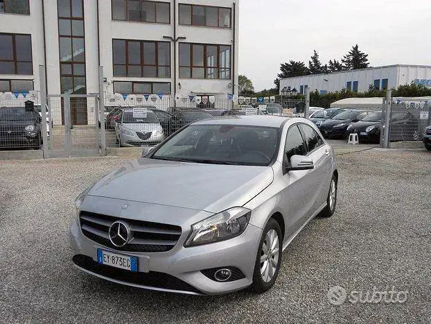 Mercedes-Benz A 180 Cdi 2015 photo 2