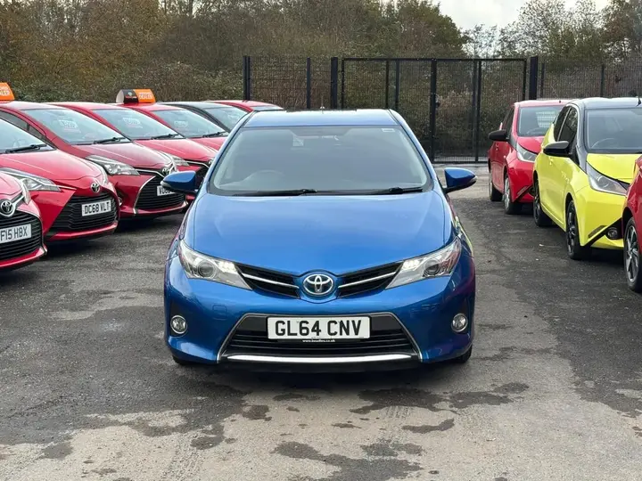 Toyota Auris 2014 photo 2