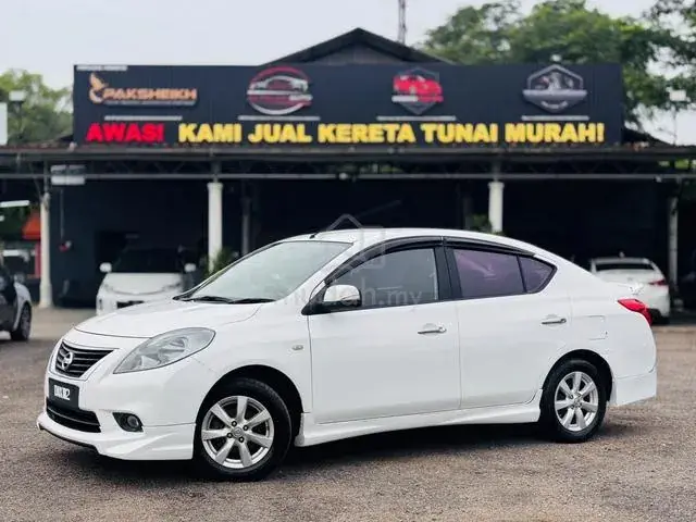 Nissan Almera