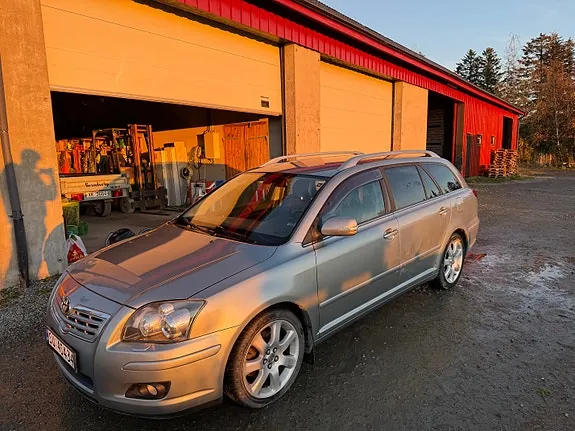 Toyota Avensis 2007 photo 4