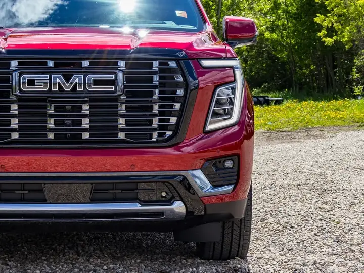 GMC Yukon 2026 photo 4