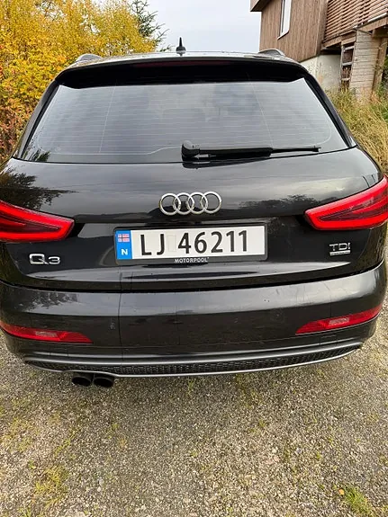Audi Q3 2012 photo 5