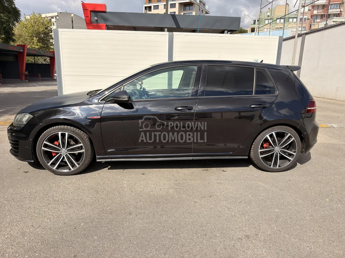 Volkswagen Golf 7 2013 photo 3