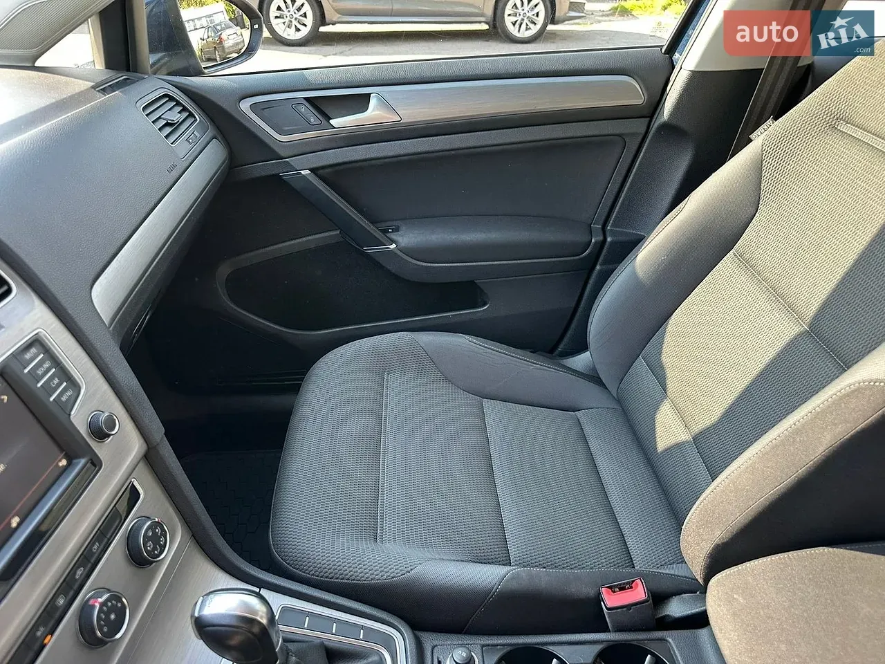 Volkswagen Golf 2015 photo 5