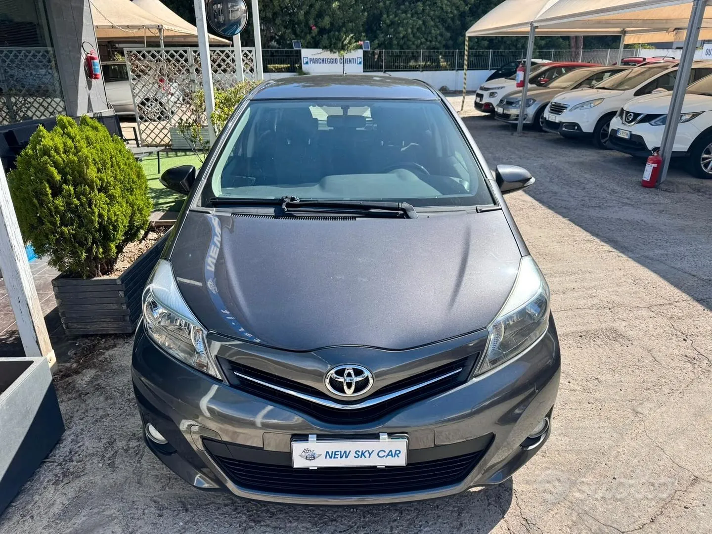 Toyota Yaris 2014 photo 3