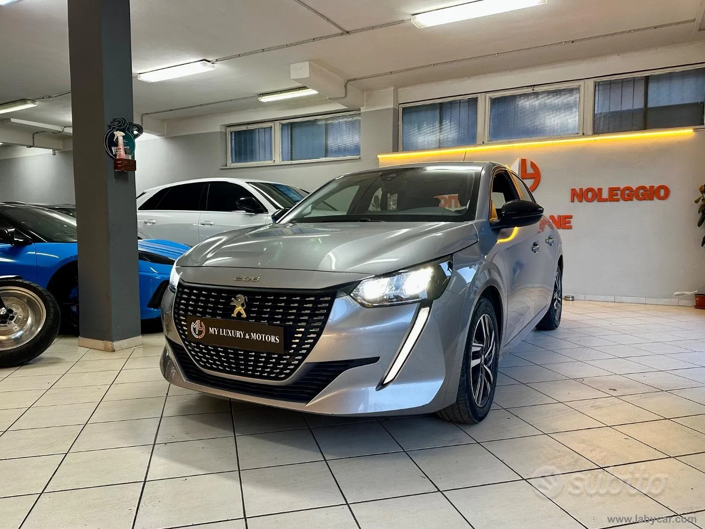 Peugeot 208 2023 photo 3