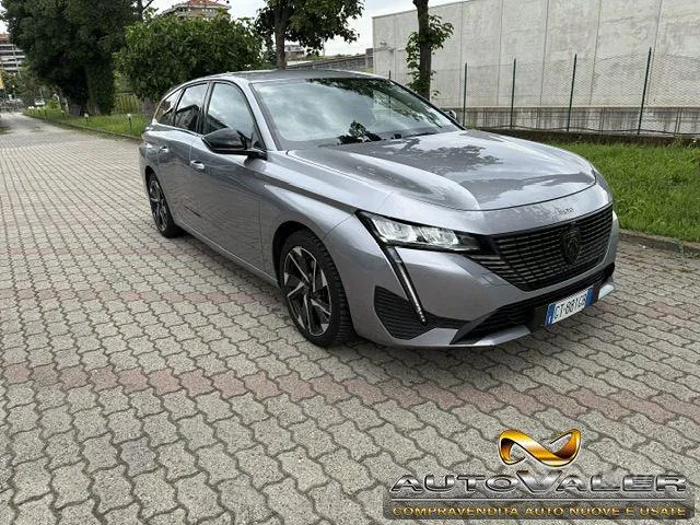 Peugeot 308 2024 photo 2