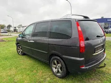 Citroen C8