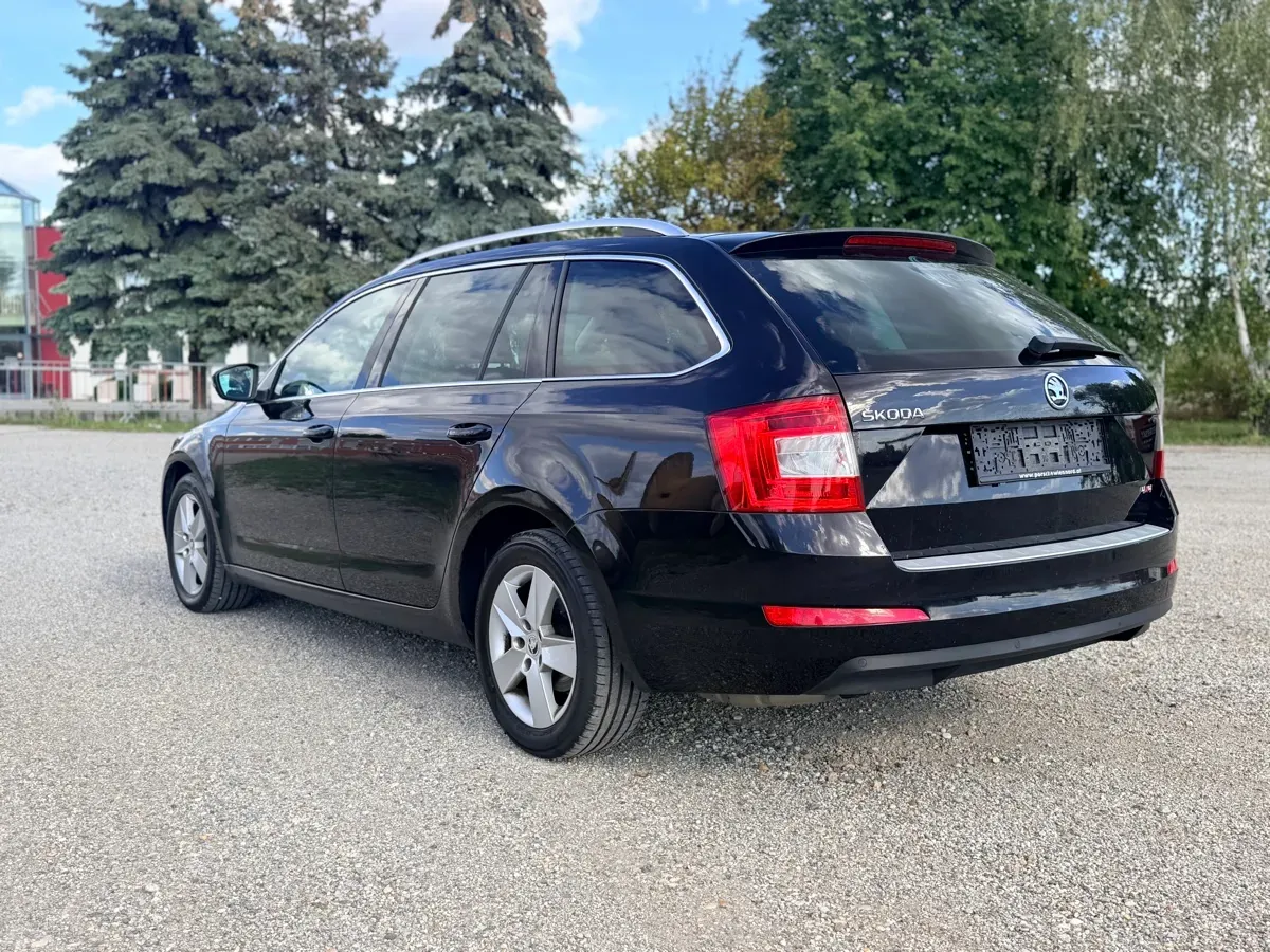 Skoda Octavia 2014 photo 3