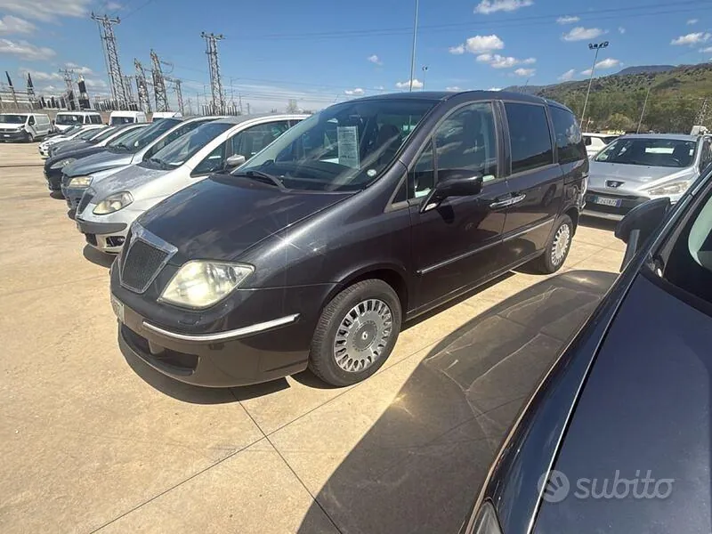 Lancia Phedra 2007 photo 2