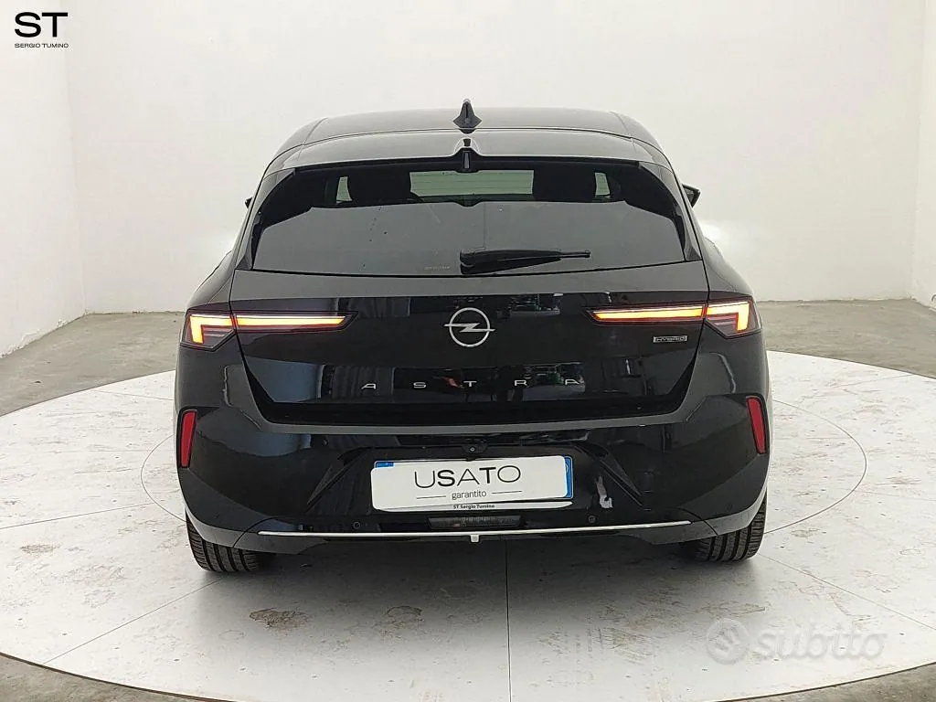 Opel Astra 2022 photo 5